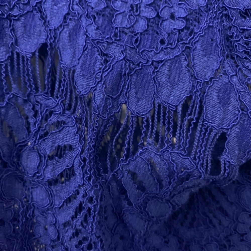 Blue Top - Picture 5 of 6